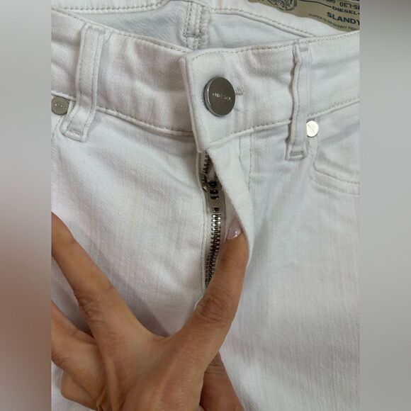 Diesel Slandy Super Slim Skinny Regular Waist in White - Picture 4 of 11